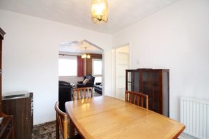 Dining Room- click for photo gallery